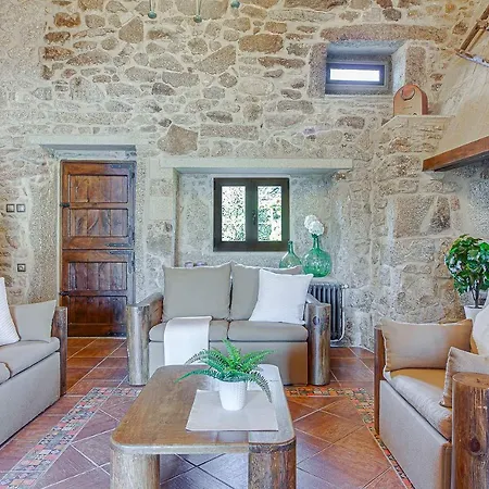 Cozy Pool Stone House * Coiros