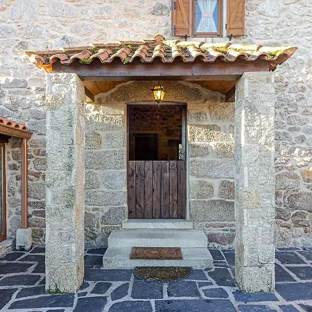 Cozy Pool Stone House Coiros