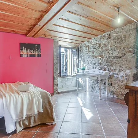 Cozy Pool Stone House Willa *