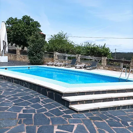 Cozy Pool Stone House Willa *